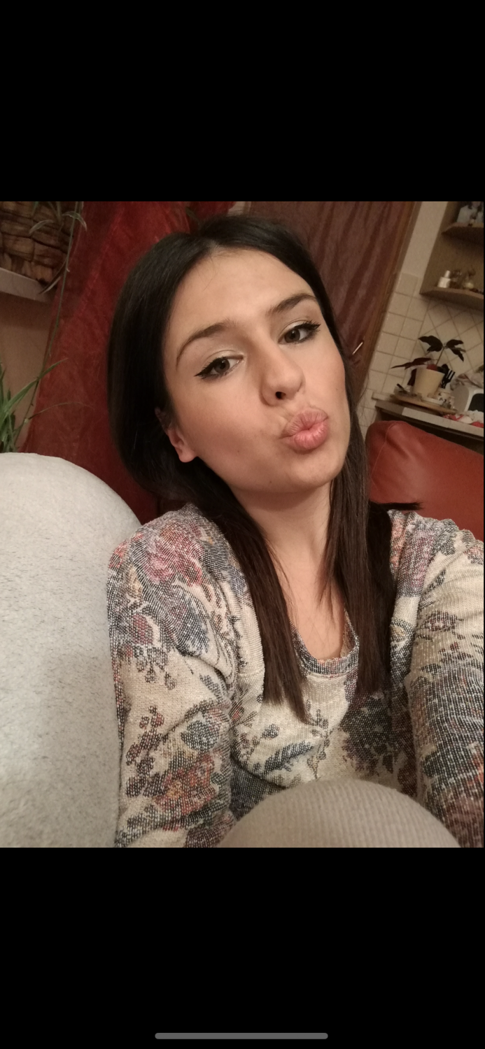Croatian slut, put her name in comment or pm. #1gBUG7d4