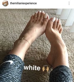 Don’t you wish all women had good looking feet #eVChsdMZ