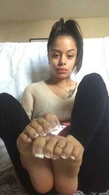 Don’t you wish all women had good looking feet #tcDj9YoK