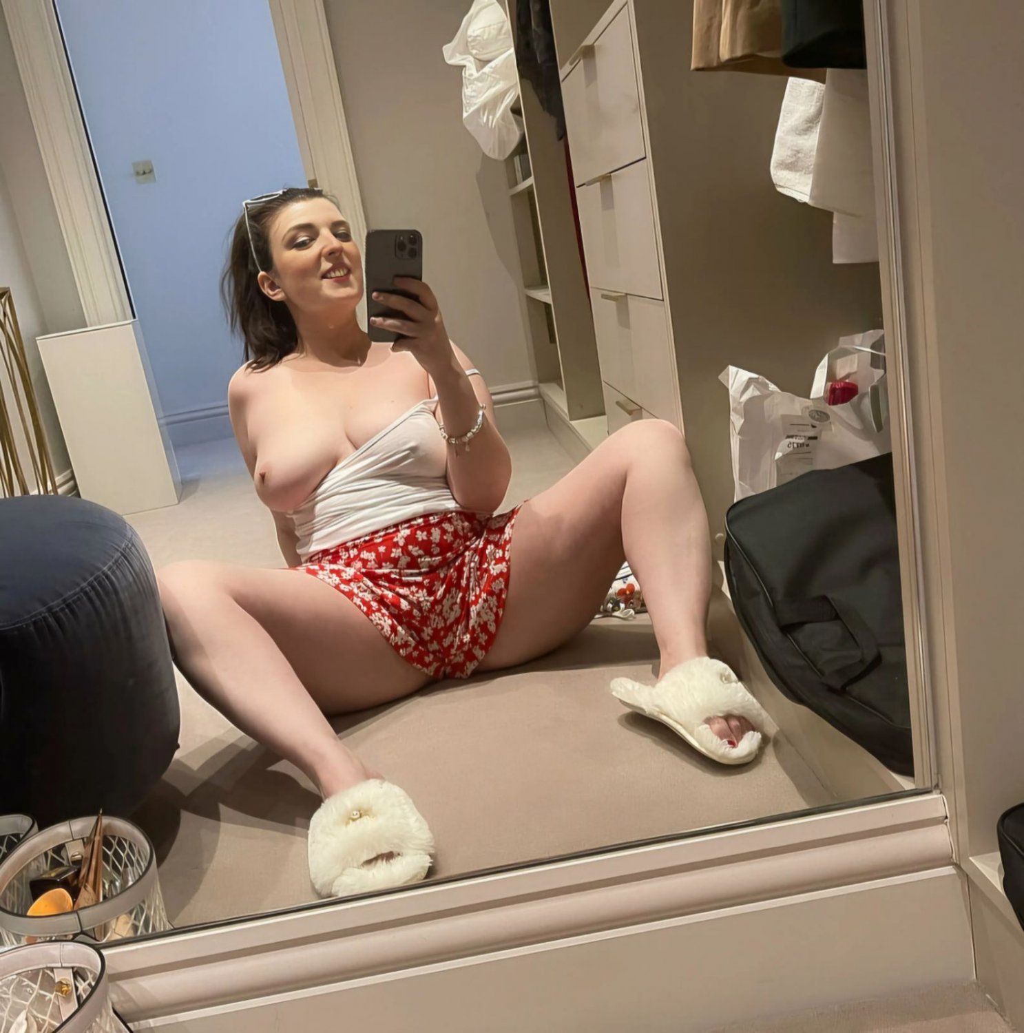 Kik the cuck for more@ Sillylilboy1 or message me for exposer #PSObaZCf